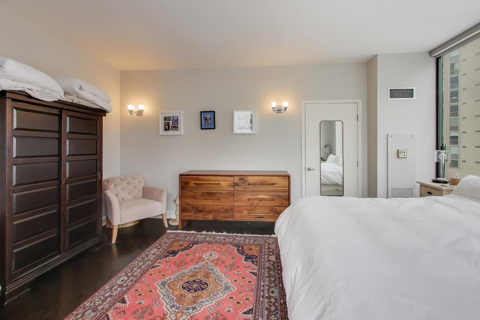 435 West Erie Street, Unit 908 Chicago, IL 60654 - Photo 20 of 46