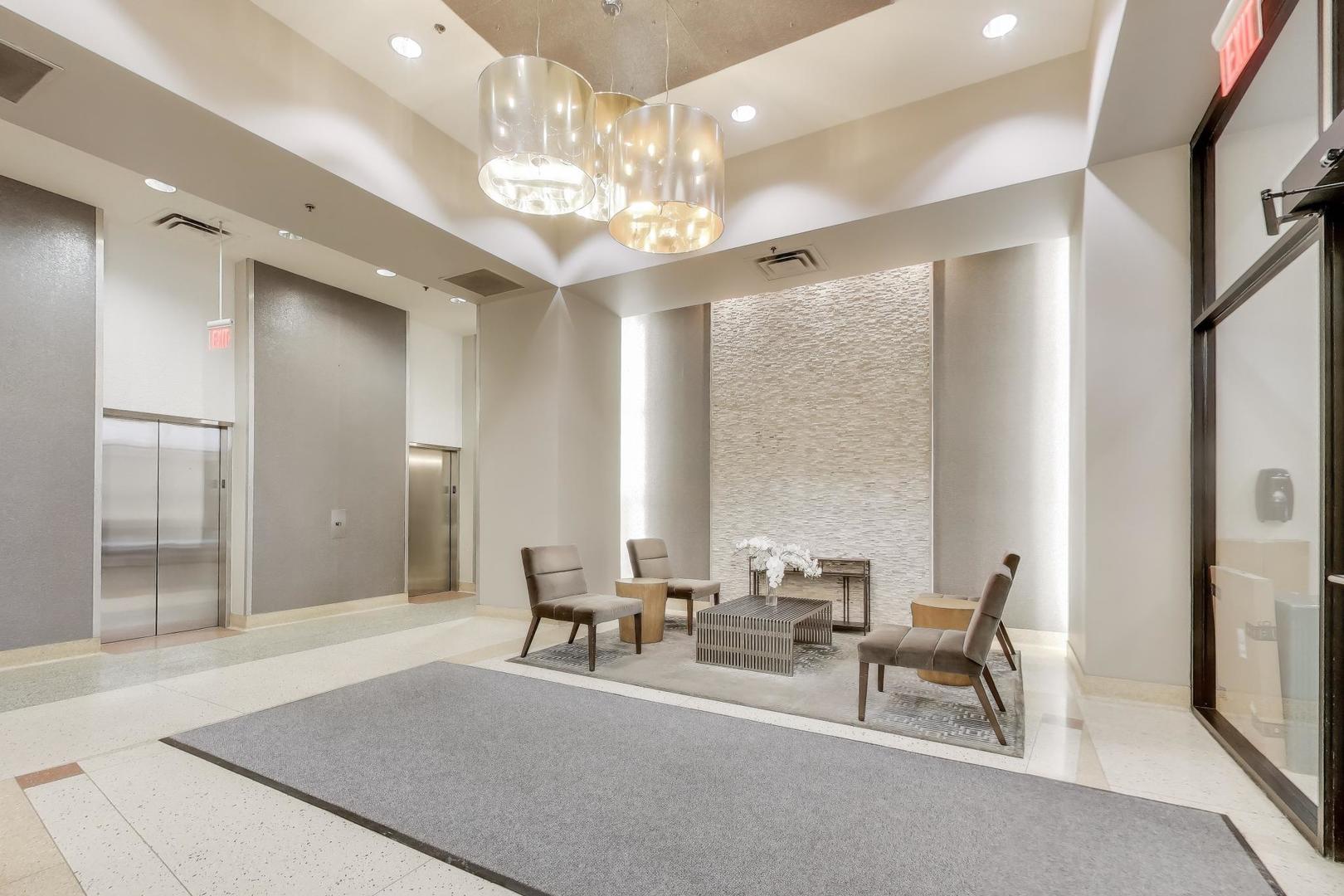 435 West Erie Street, Unit 908 Chicago, IL 60654 - Photo 6 of 46