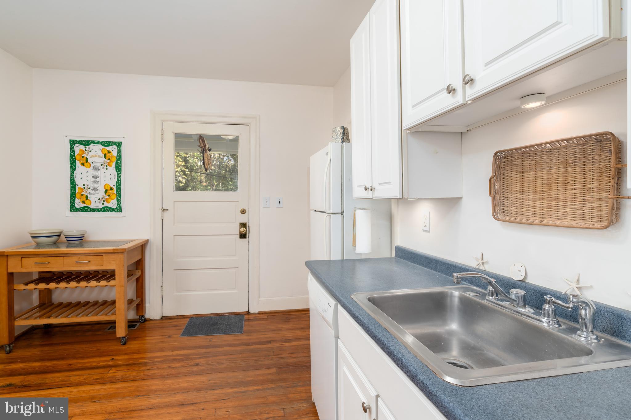 9809 Capitol View Avenue Silver Spring, MD 20910 - Photo 11 of 32 Kitchen