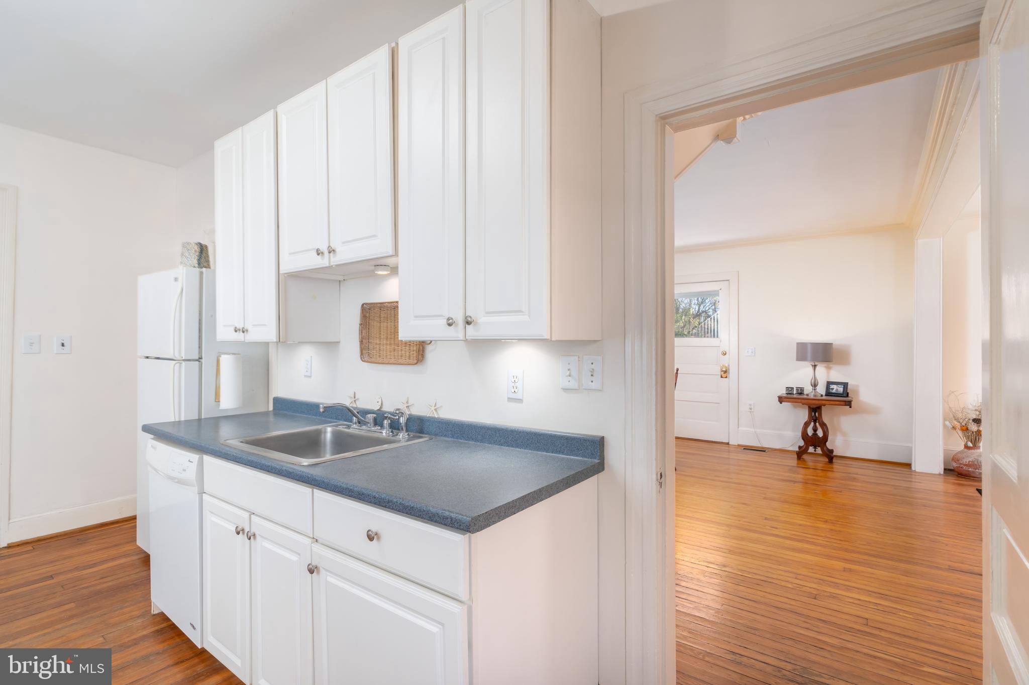 9809 Capitol View Avenue Silver Spring, MD 20910 - Photo 13 of 32 Gallery Image 13