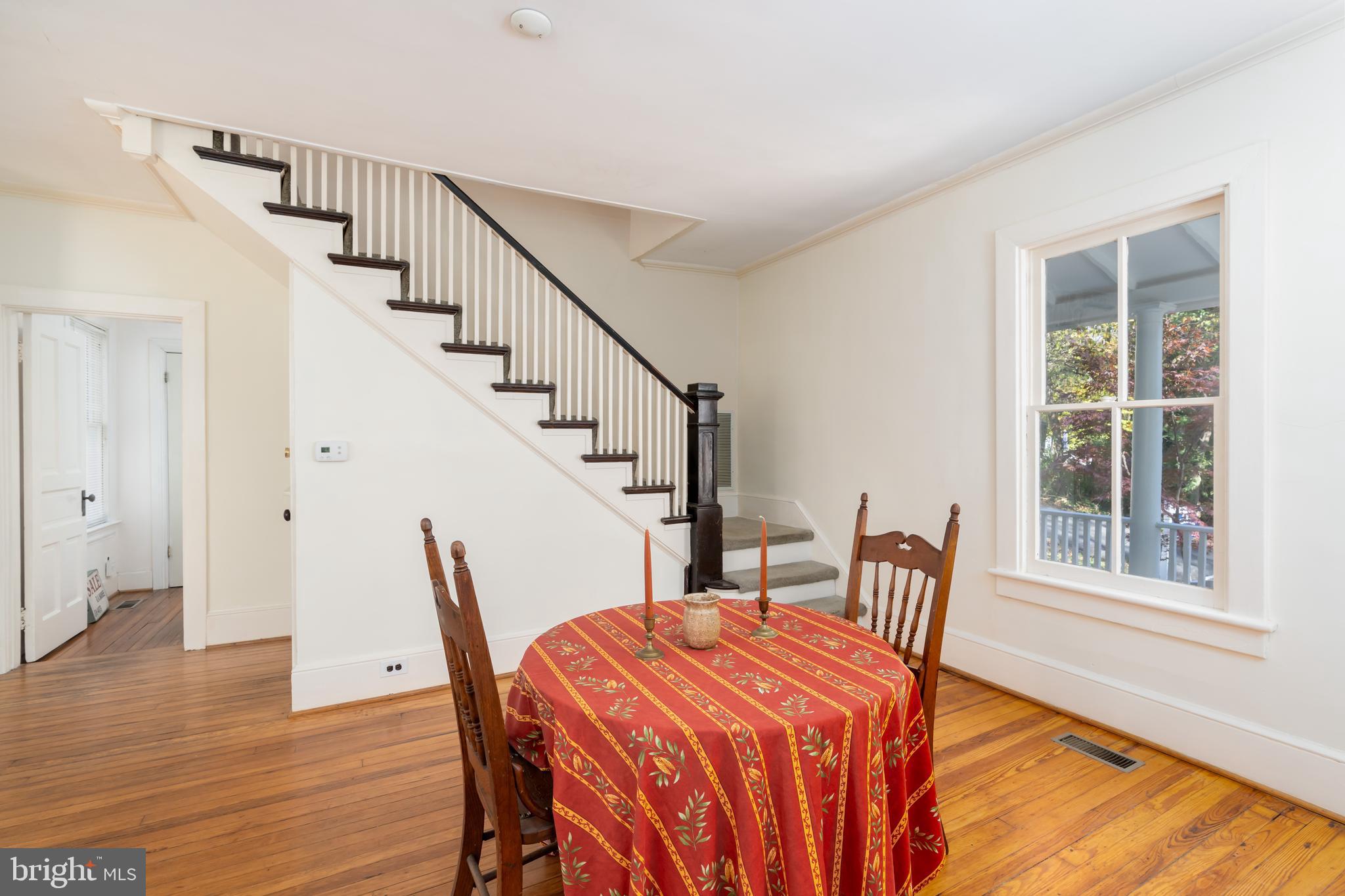 9809 Capitol View Avenue Silver Spring, MD 20910 - Photo 8 of 32 Gallery Image 8