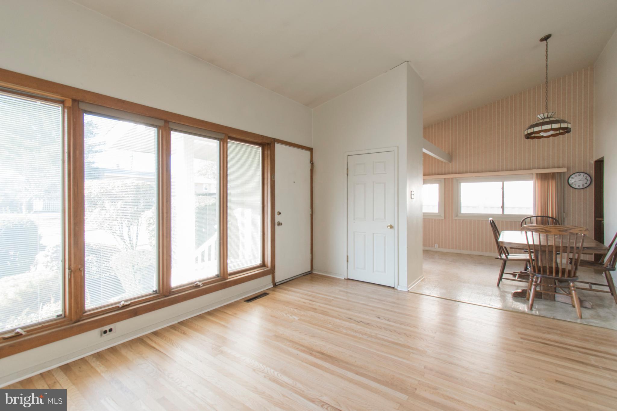 408 Haywood Road Ambler, PA 19002 - Photo 8 of 26 Gallery Image 8