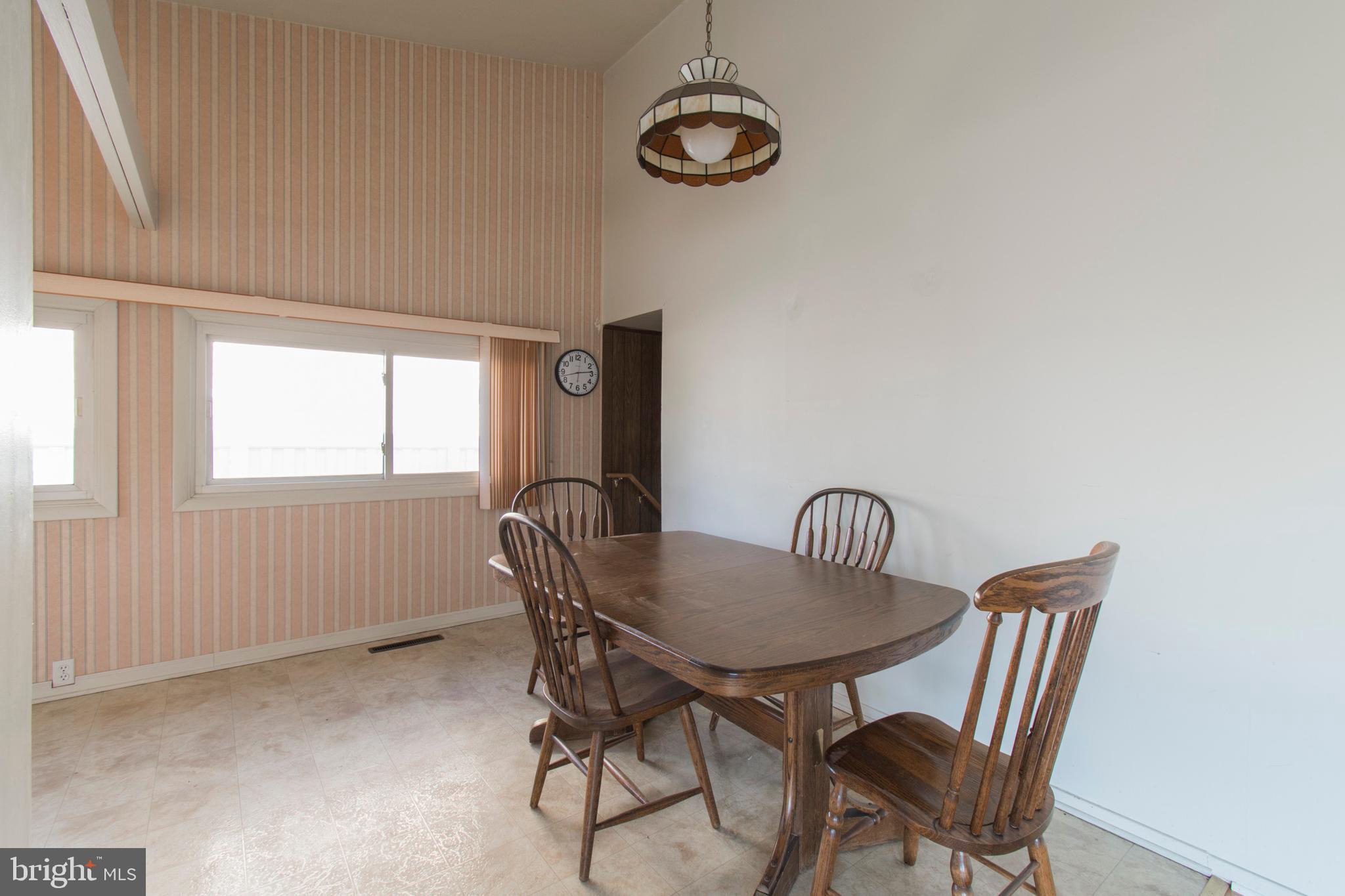 408 Haywood Road Ambler, PA 19002 - Photo 9 of 26 Gallery Image 9