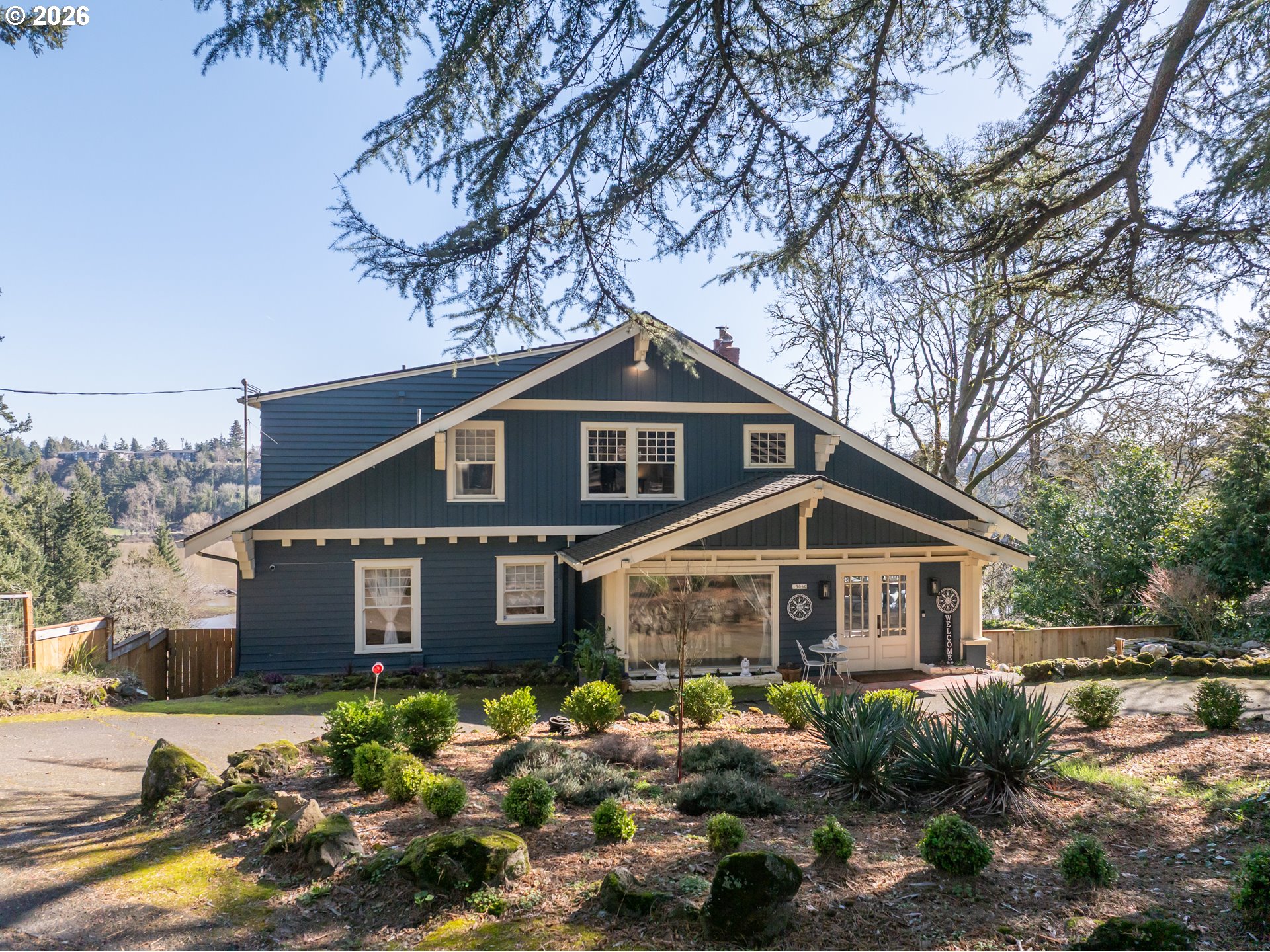 13060 Southwest Elk Rock Road Lake Oswego, OR 97034 - Photo 2 of 23