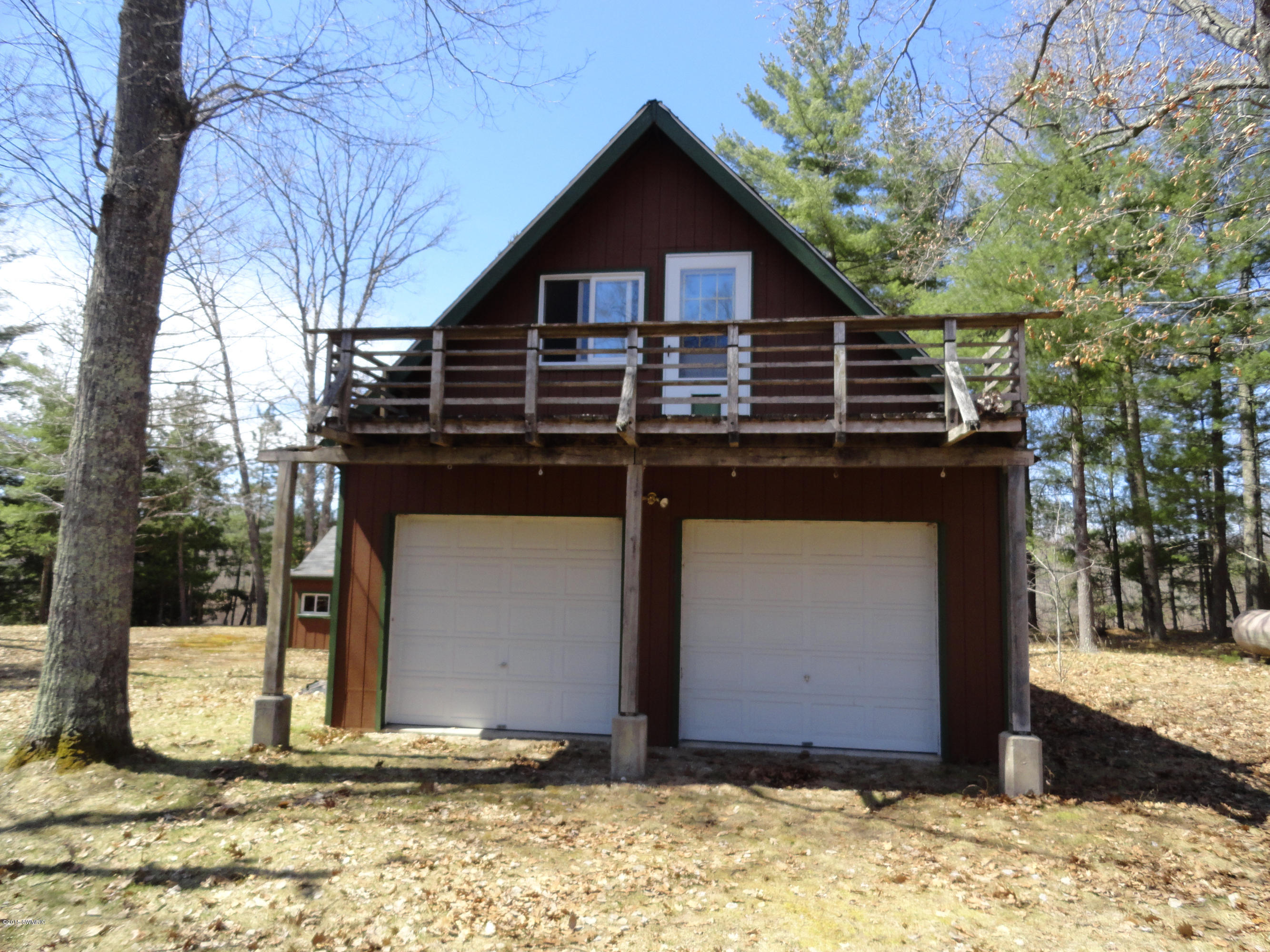 7929 East Pomeroy Springs Road Manistee, MI 49660 - Photo 2 of 24 Portenga (2)