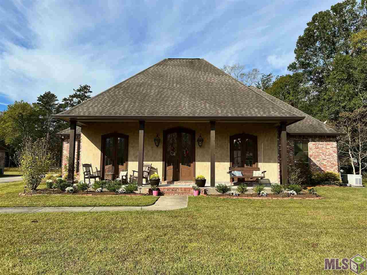 34991 Clinton Allen Road Denham Springs, LA 70706 - Photo 2 of 28