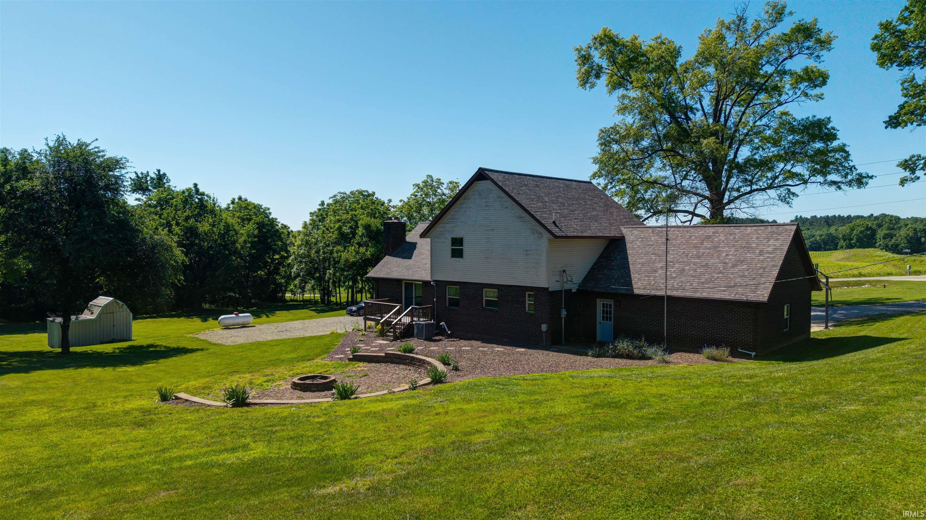 8010 St Peters Church Road Lamar, IN 47550 - Photo 7 of 36