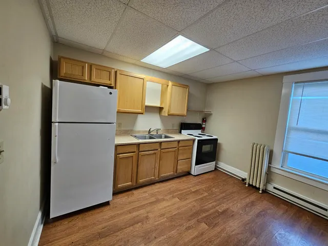 $925 | 21 South Main Street, Unit 6, Lisbon, NH 03585