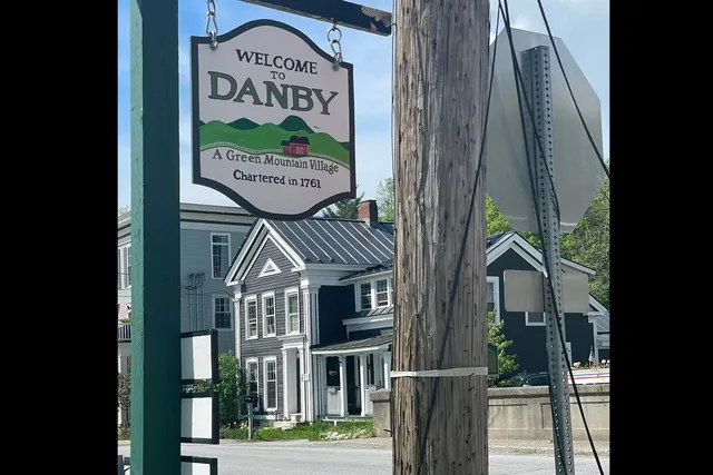 $445,000 | 30 South Main Street, Danby, VT 05739