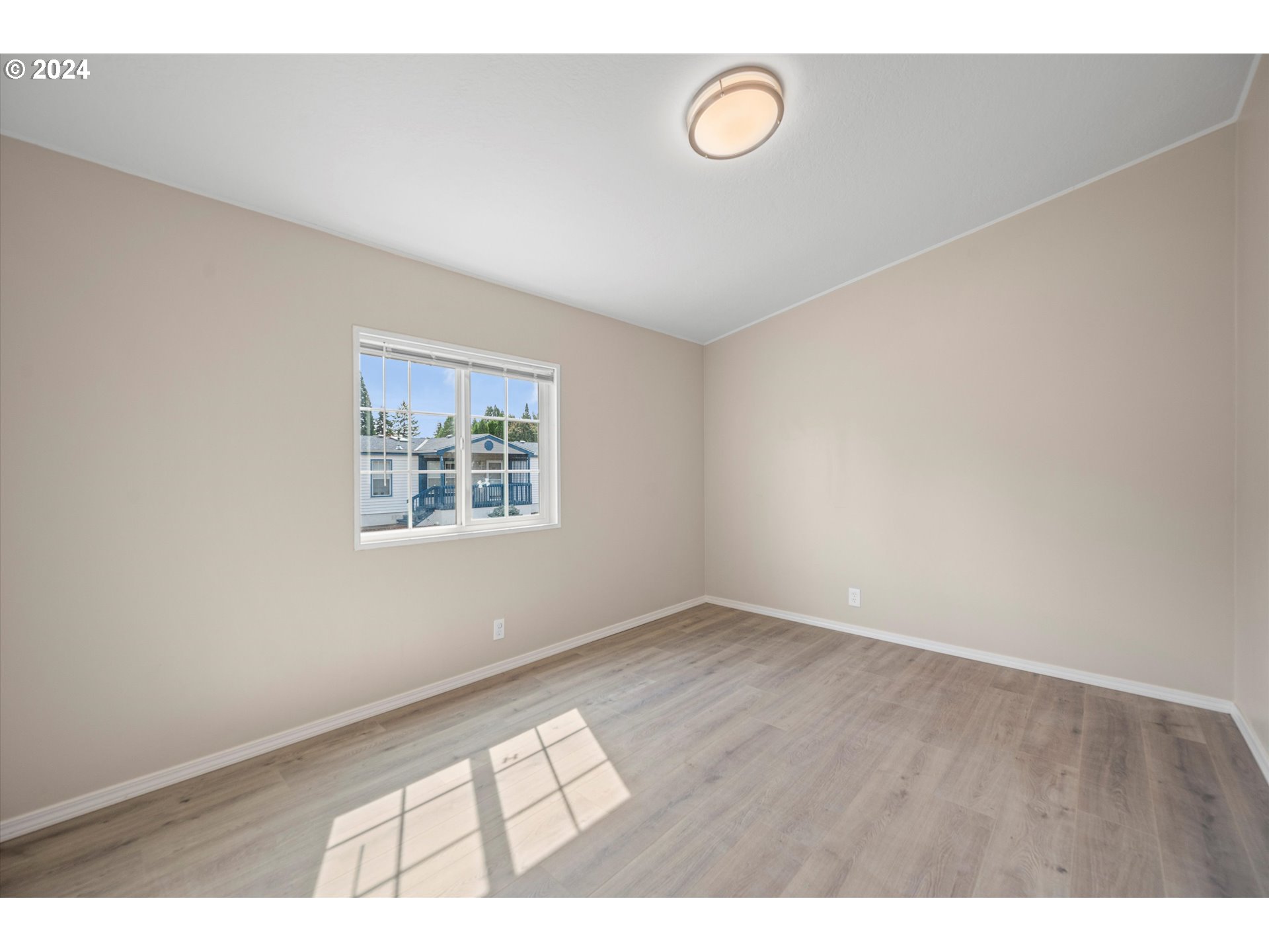 205 Boone Road Southeast, Unit 49 Salem, OR 97306 - Photo 20 of 37 Gallery Image 20
