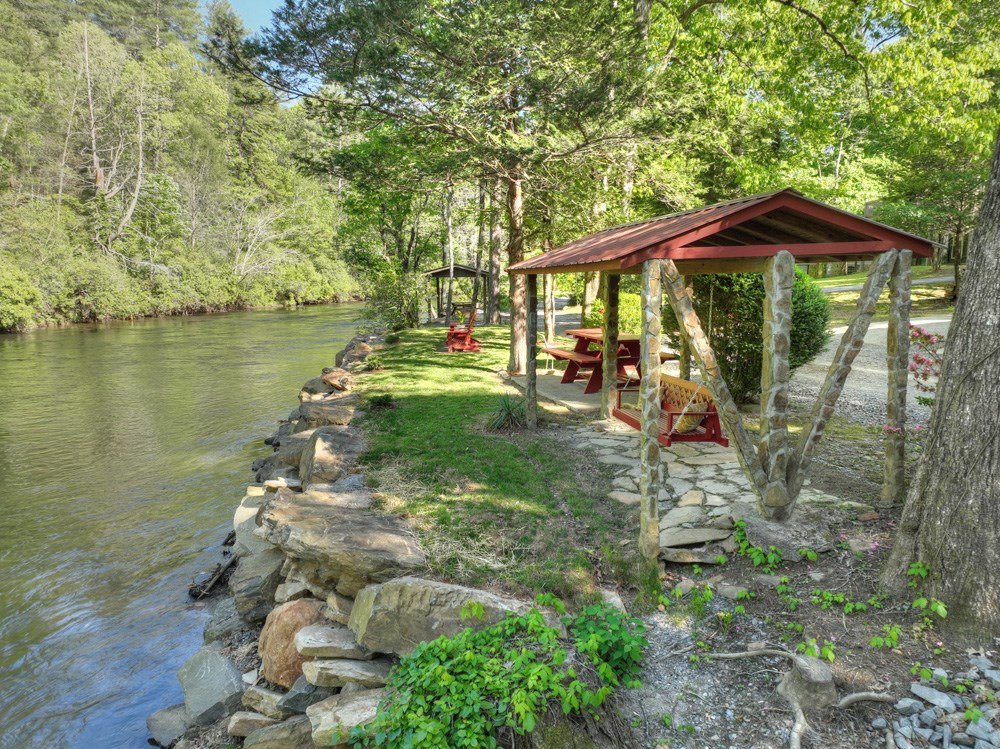 730 Riverside Lane Blue Ridge, GA 30513 - Photo 44 of 106 Gallery Image 44