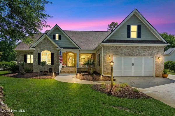 $975,000 | 130 Wild Berry Lane, Hampstead, NC 28443