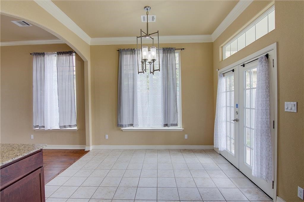 221 Geode Lane Jarrell, TX 76537 - Photo 14 of 18