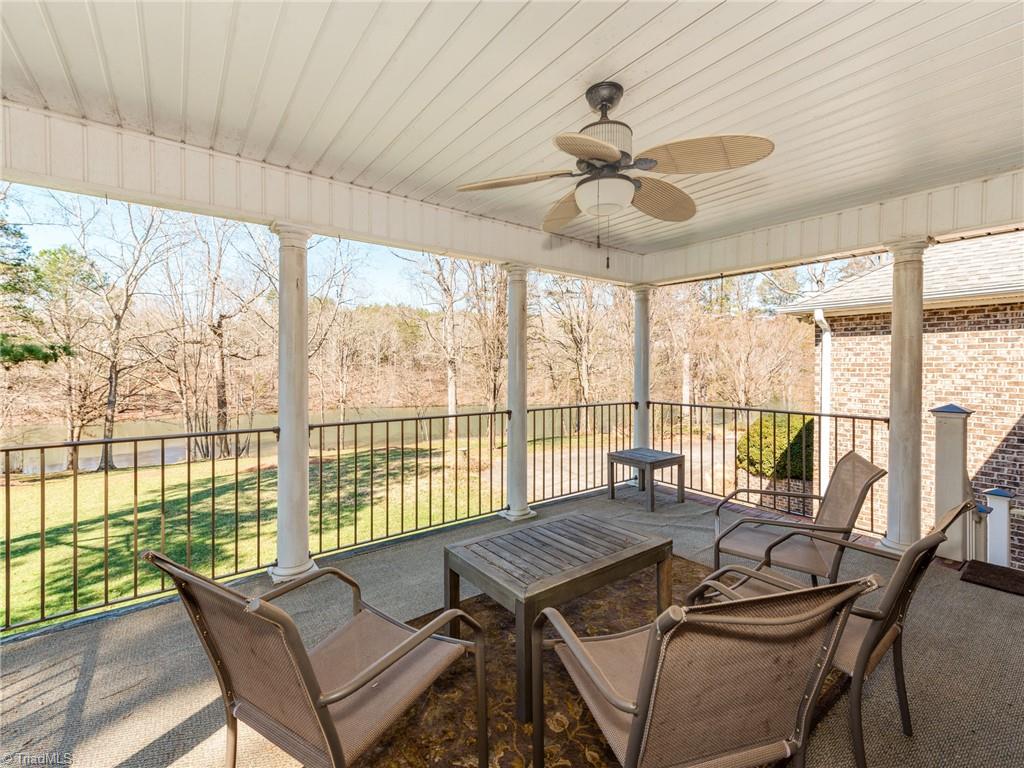 4496 Cotswold Road Pfafftown, NC 27040 - Photo 31 of 35 Gallery Image 31
