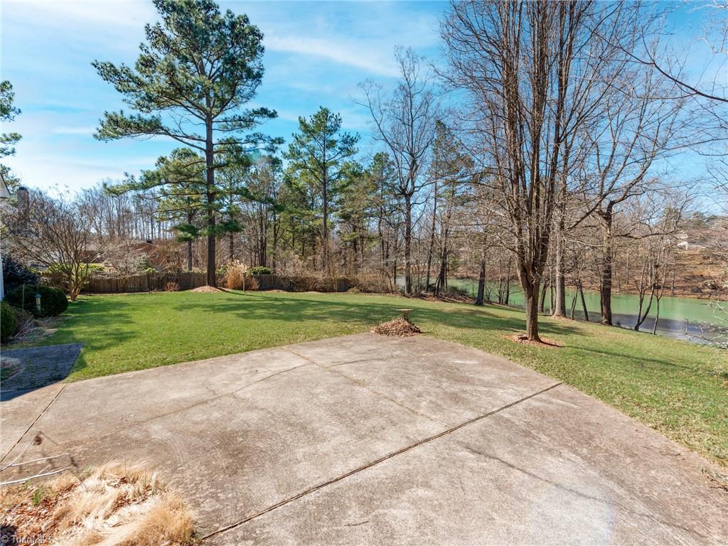 4496 Cotswold Road Pfafftown, NC 27040 - Photo 33 of 35 Gallery Image 33