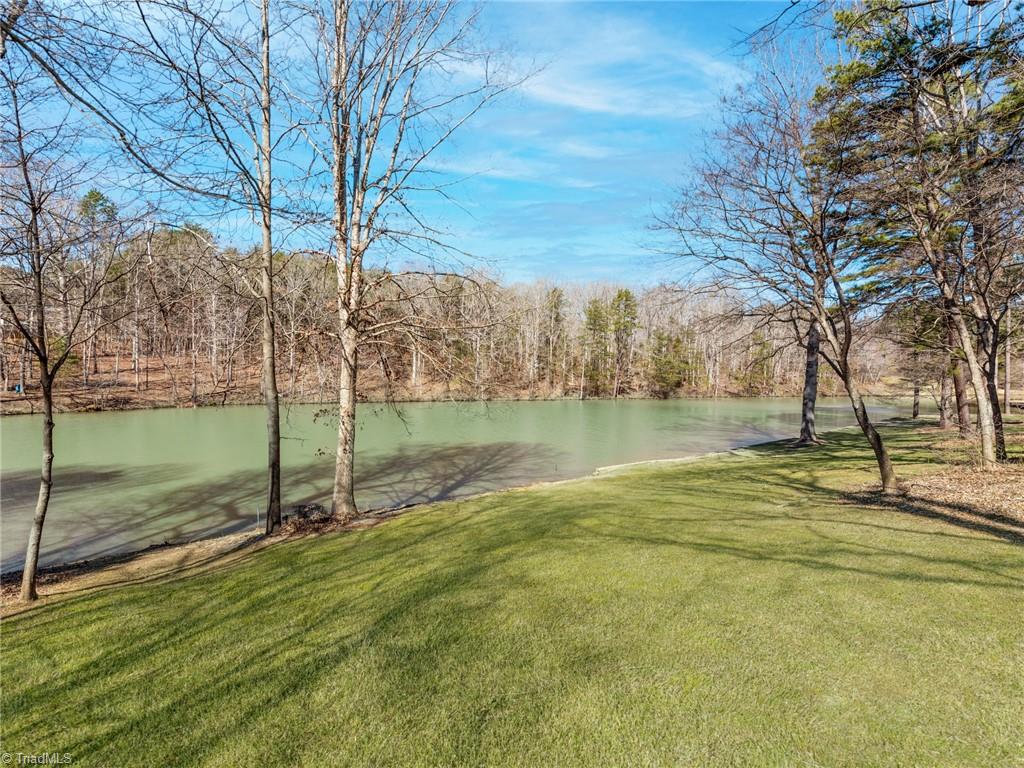 4496 Cotswold Road Pfafftown, NC 27040 - Photo 35 of 35 Gallery Image 35