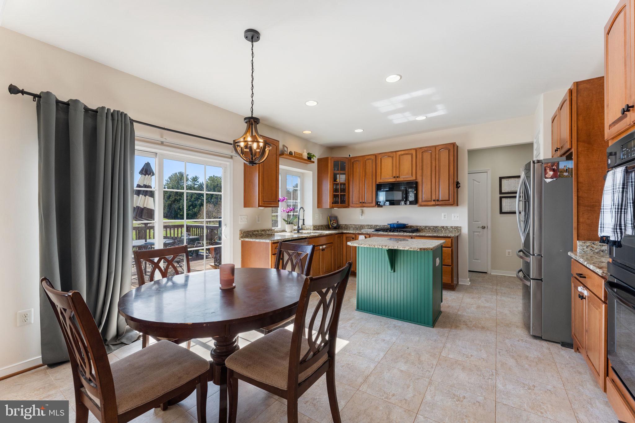 141 Standpipe Road Culpeper, VA 22701 - Photo 17 of 59 Gourmet Kitchen