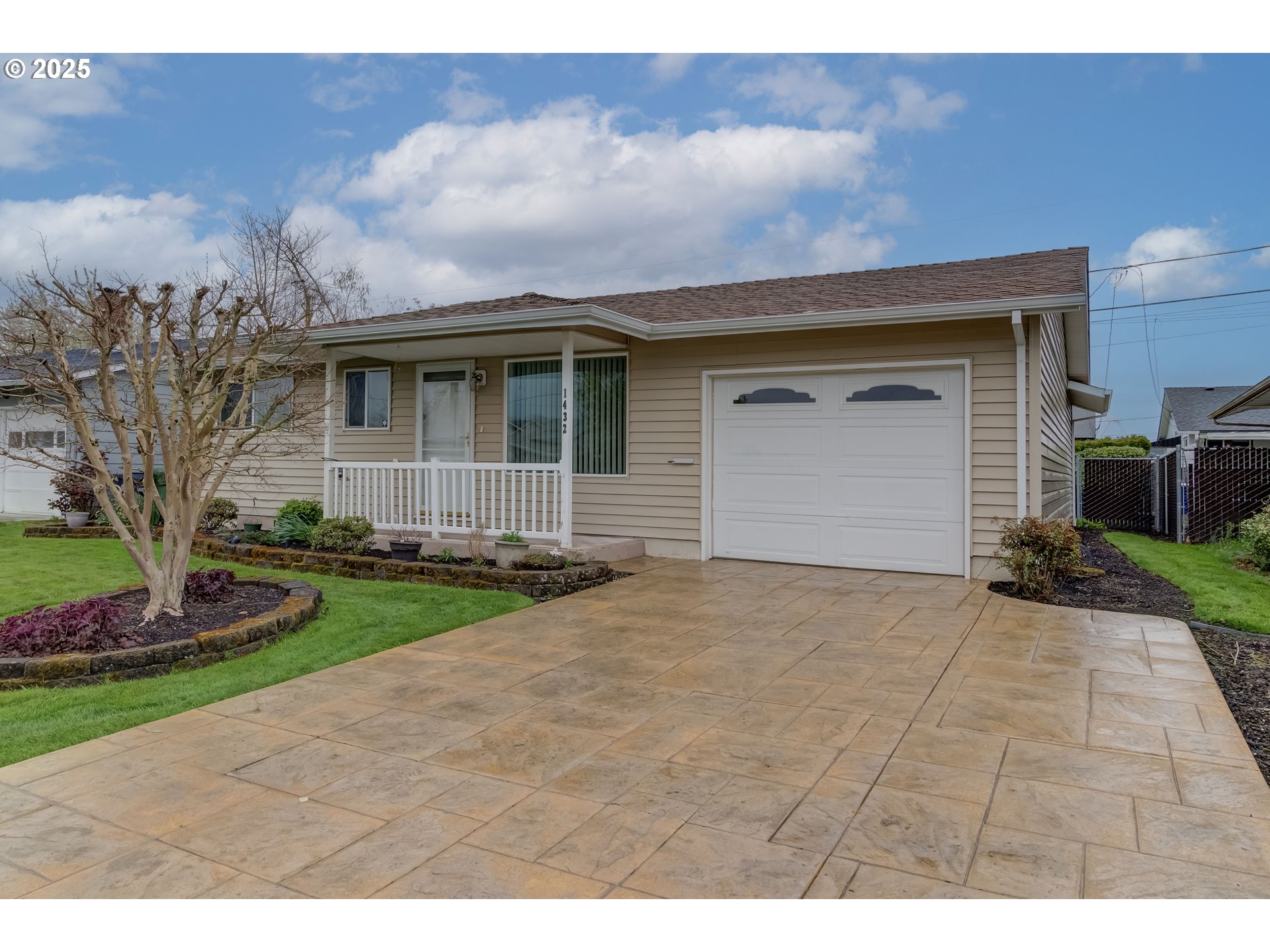 1432 Quinn Road Woodburn, OR 97071 - Photo 2 of 25 Gallery Image 2