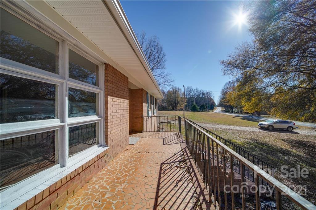 314 Doc Wehunt Road Cherryville, NC 28021 - Photo 3 of 42 Gallery Image 3