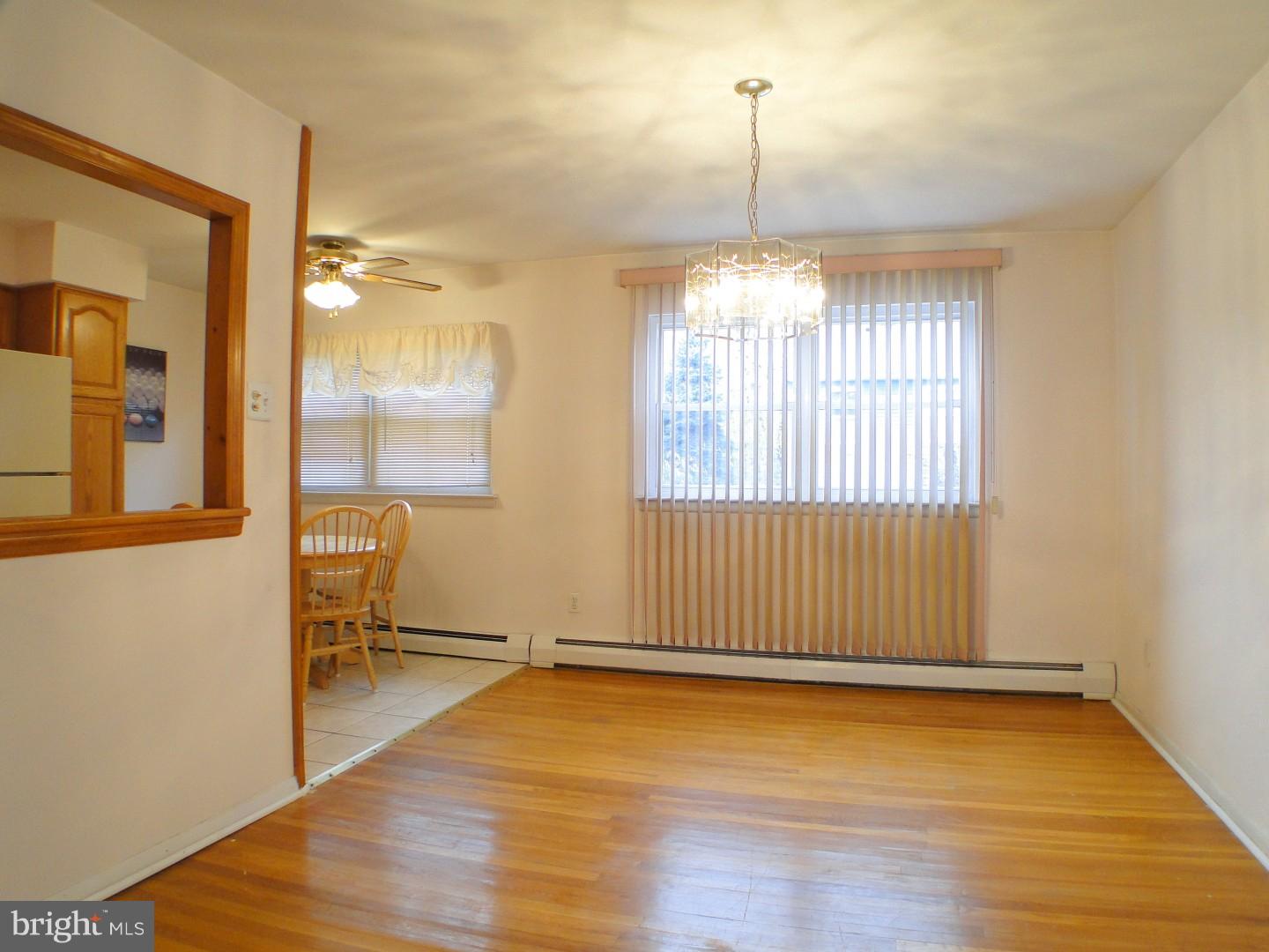 10812 Rayland Road Philadelphia, PA 19154 - Photo 11 of 25 Gallery Image 11