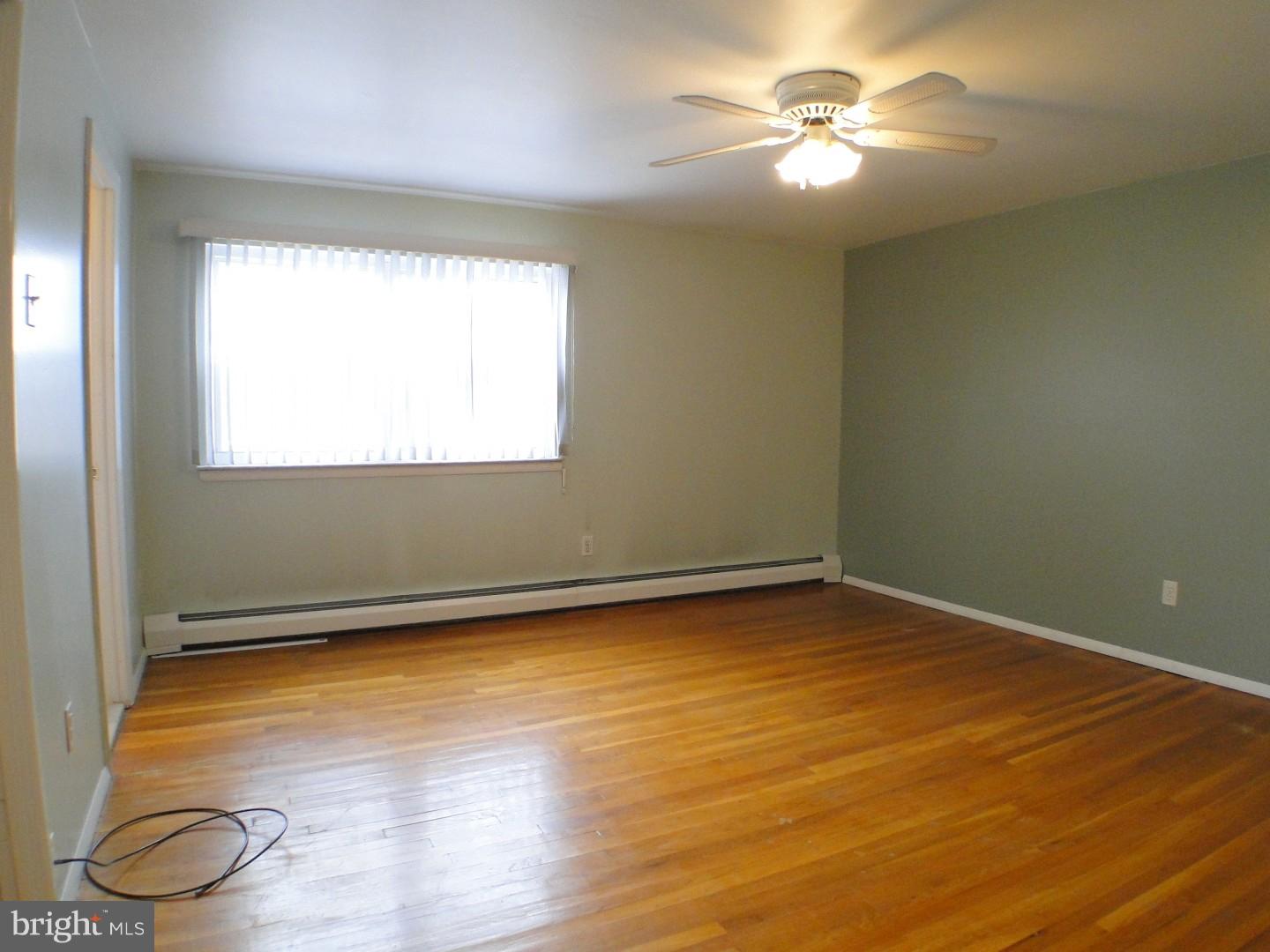 10812 Rayland Road Philadelphia, PA 19154 - Photo 16 of 25 Gallery Image 16