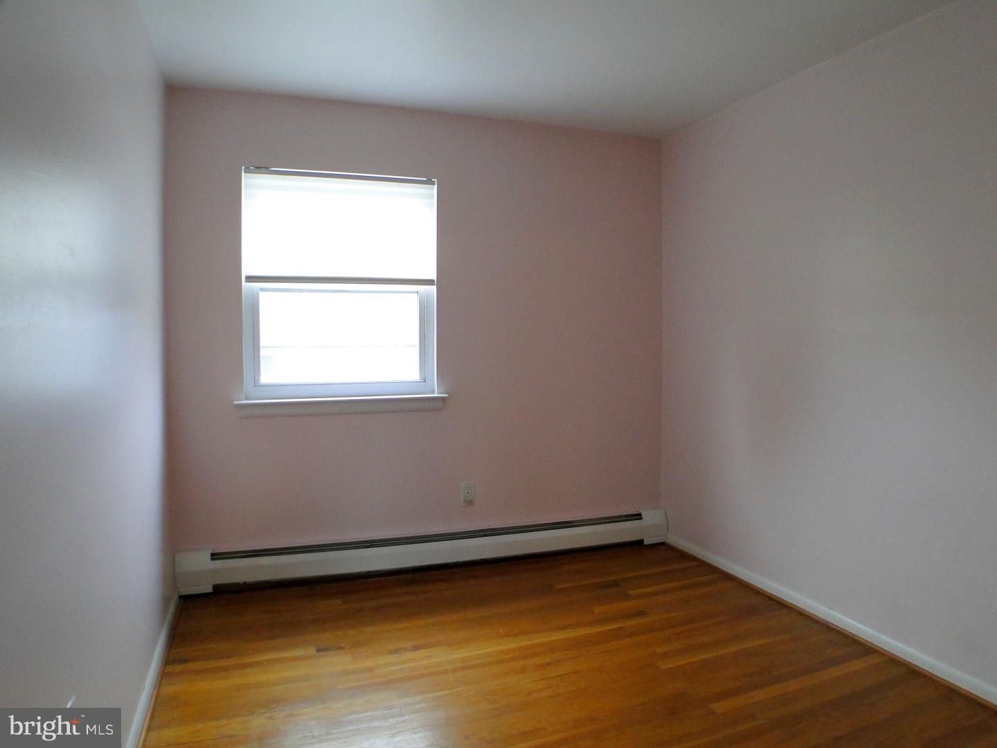10812 Rayland Road Philadelphia, PA 19154 - Photo 20 of 25 Gallery Image 20