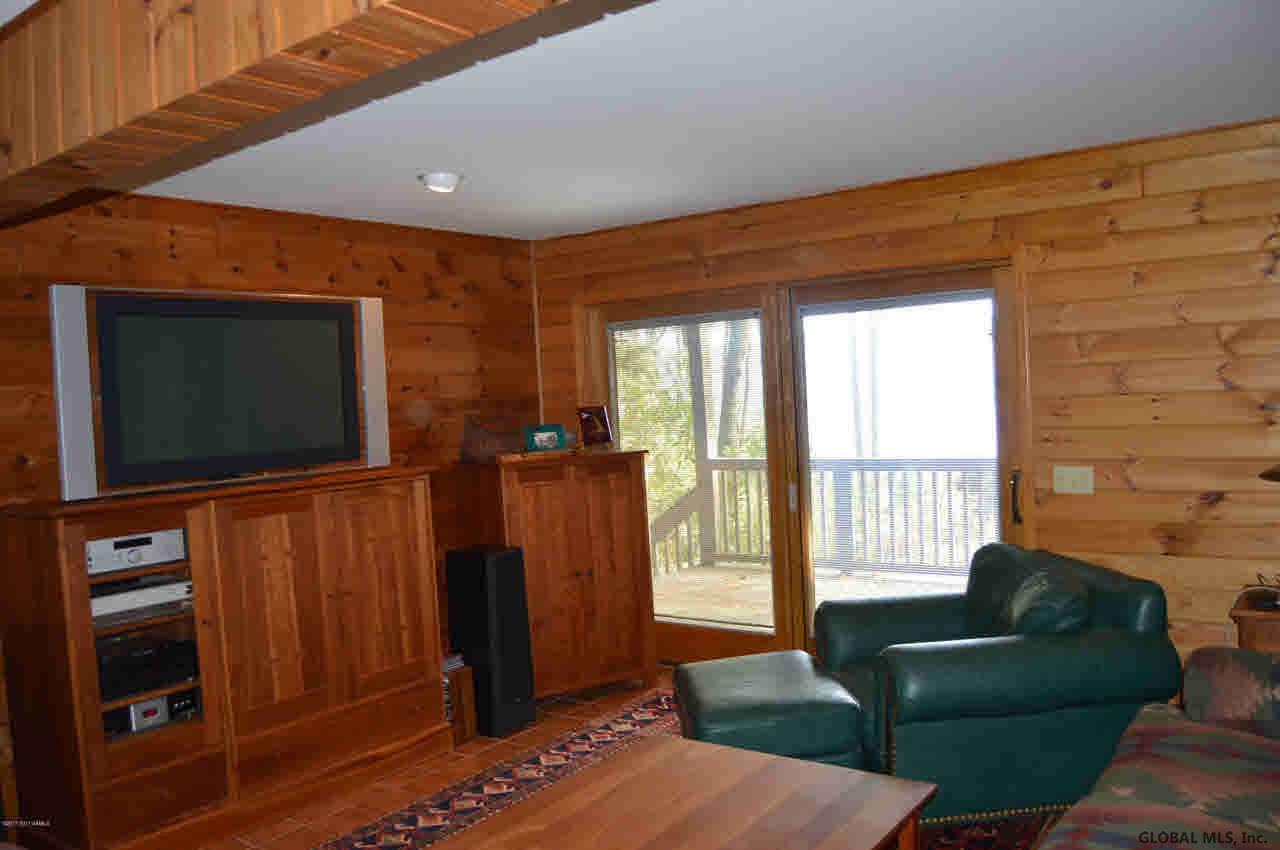 44 Woodland Ridge Road Bolton, NY 12814 - Photo 8 of 32 Photo 8