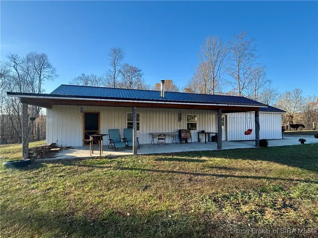 $214,900 | 9781 East New Philadelphia Road, Salem, IN 47167