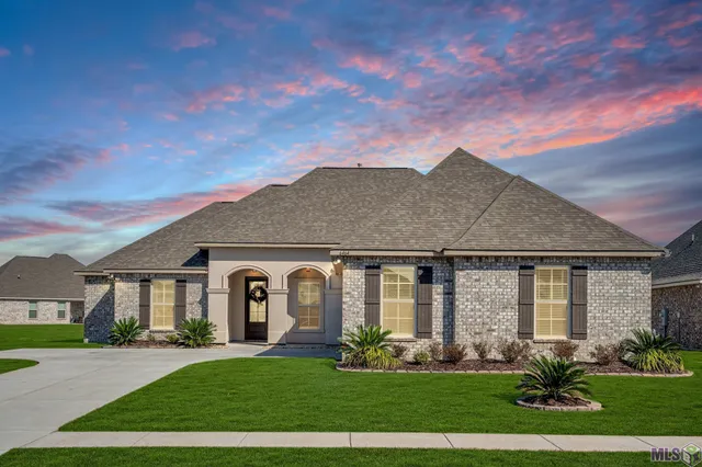$365,000 | 6464 Soaring Drive, Gonzales, LA 70737