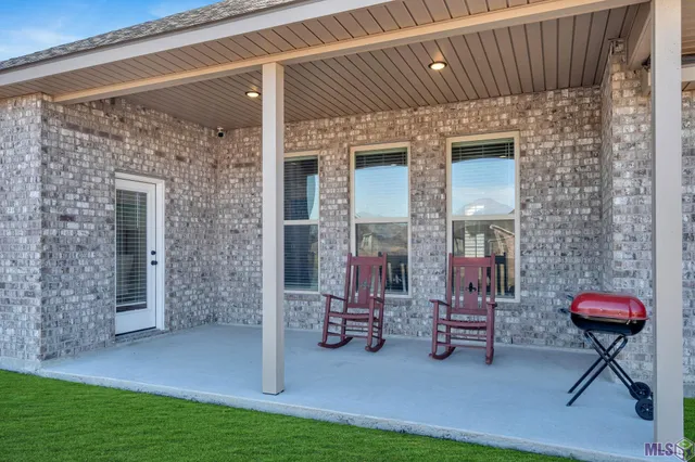 $365,000 | 6464 Soaring Drive, Gonzales, LA 70737