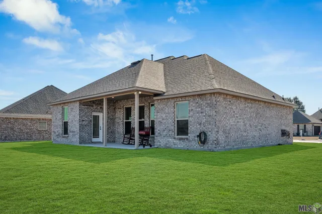 $365,000 | 6464 Soaring Drive, Gonzales, LA 70737