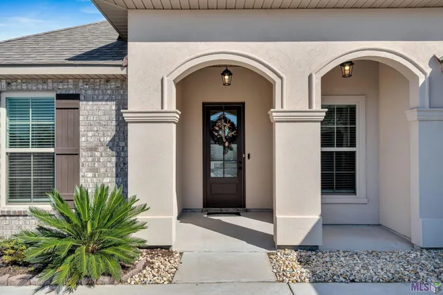 $365,000 | 6464 Soaring Drive, Gonzales, LA 70737