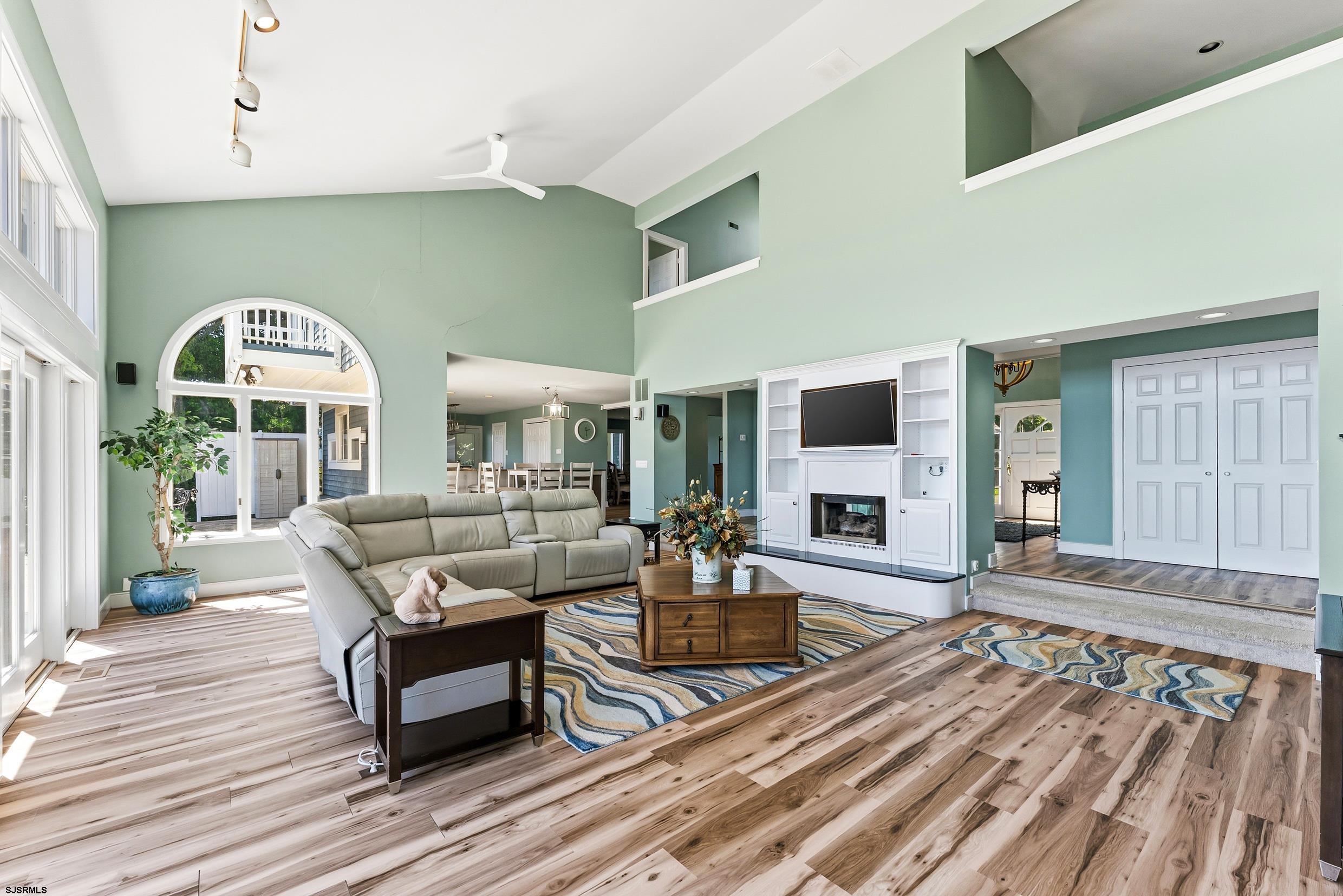 40 Broadway Somers Point, NJ 08244 - Photo 4 of 25