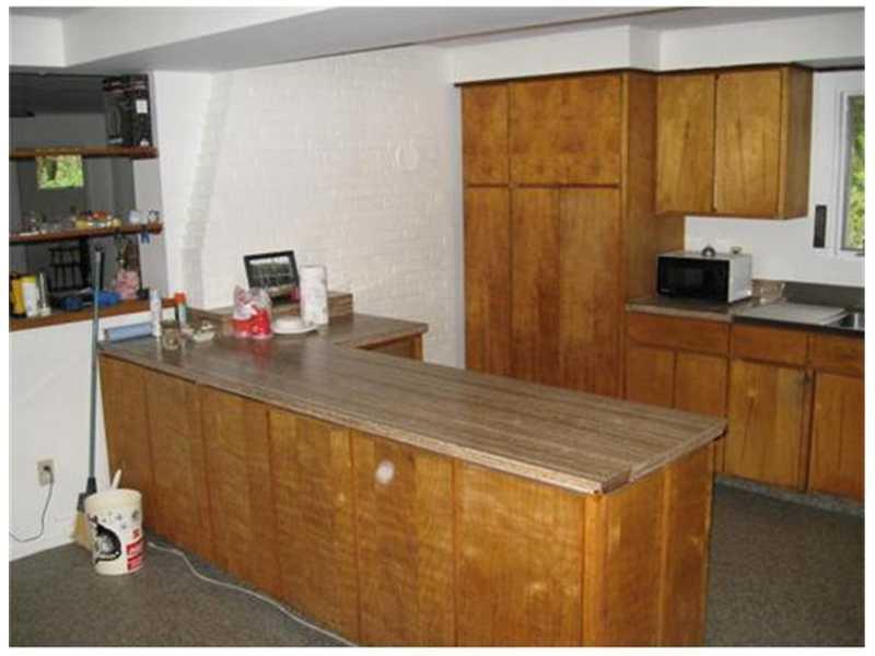 274 Ridge Road Newcastle, ME 04553 - Photo 7 of 23 Kitchen.