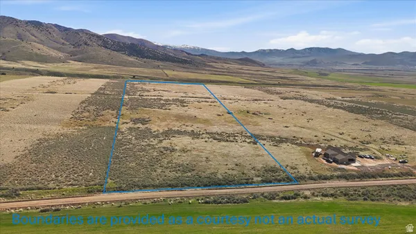 $250,000 | 5500 North 4100th West, Malad City, ID 83252