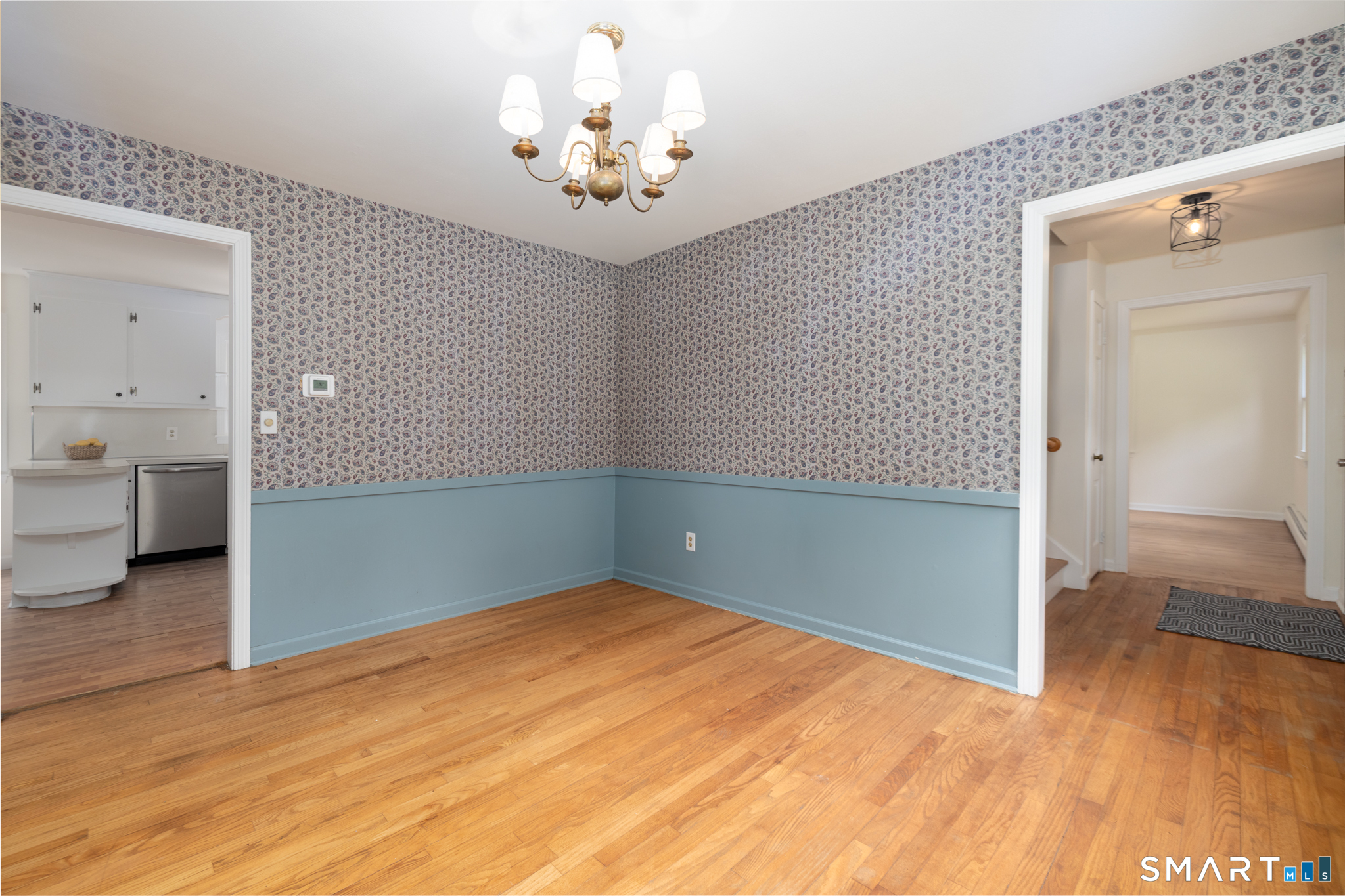 880 Whittemore Road Middlebury, CT 06762 - Photo 15 of 40 Formal Dining Room