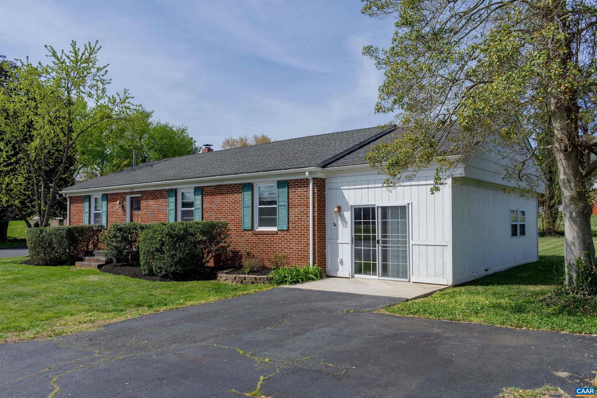 204 Selma Road Orange, VA 22960 - Photo 2 of 25