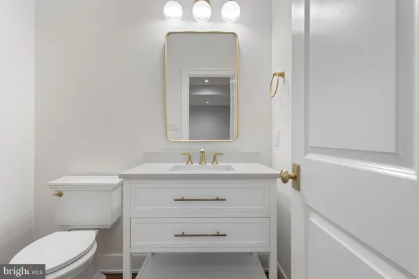 $3,524,990 | 474 Barclay Road, Bryn Mawr, PA 19010