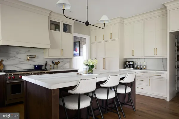 $3,499,990 | 474 Barclay Road, Bryn Mawr, PA 19010