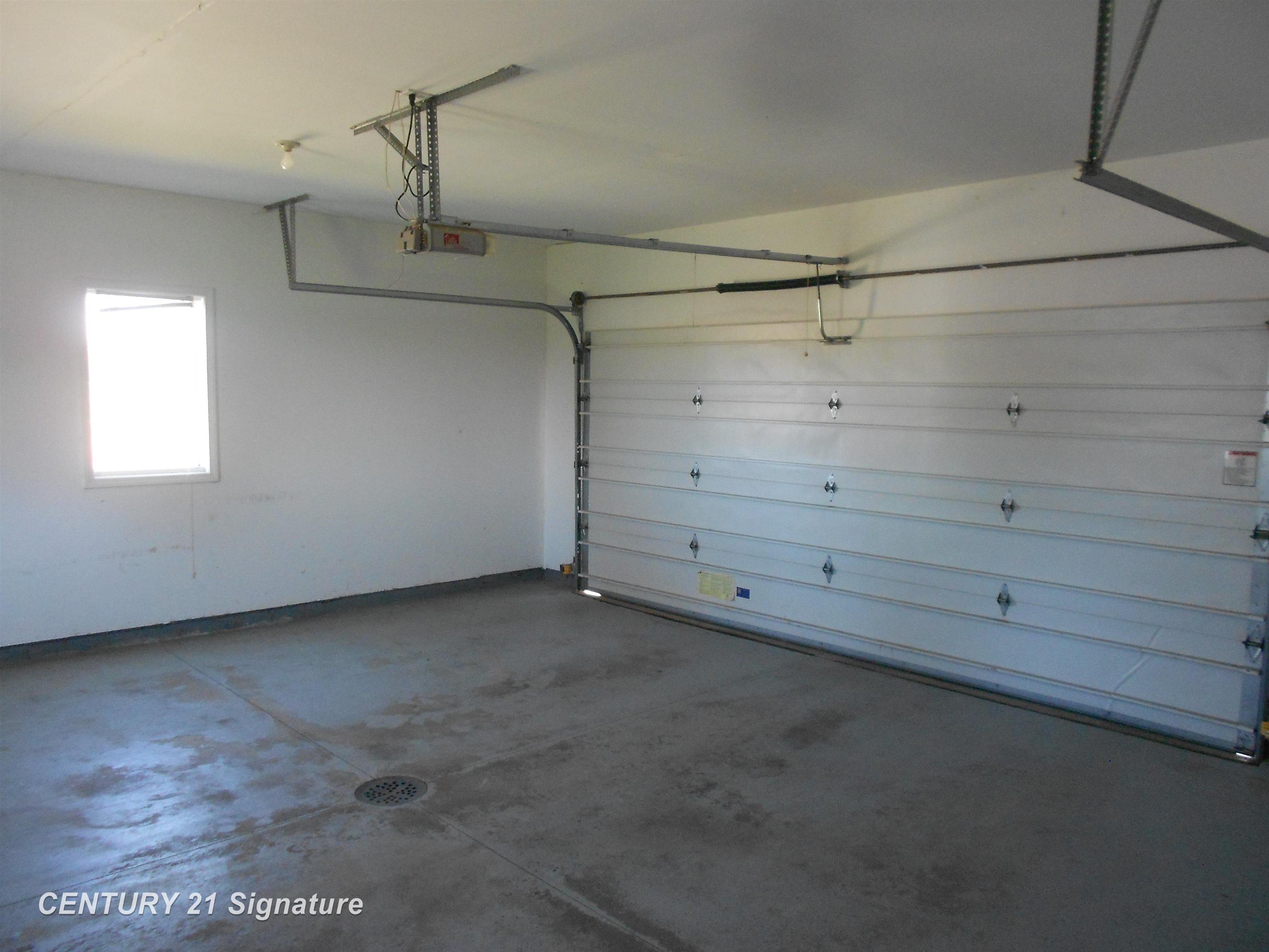 4325 Lone Road Freeland, MI 48623 - Photo 29 of 36
