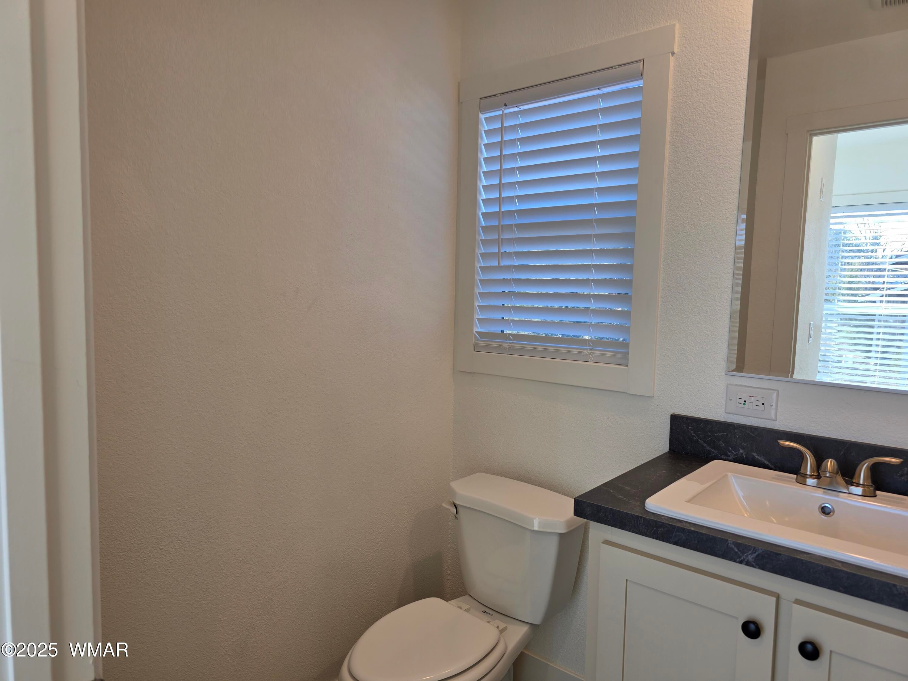 8368 Ridge Drive Show Low, AZ 85901 - Photo 10 of 15 Gallery Image 10
