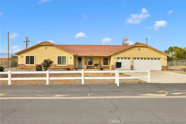 $520,000 | 15888 St Timothy Road, Apple Valley, CA 92307