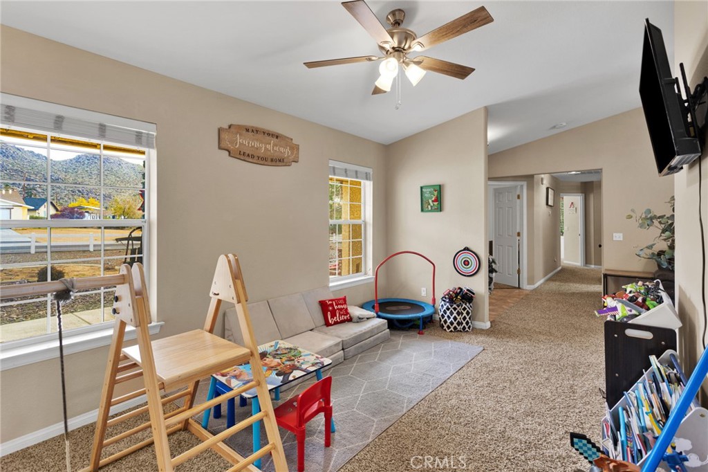 15888 St Timothy Road Apple Valley, CA 92307 - Photo 16 of 39