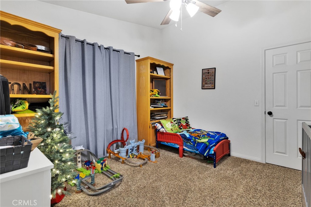 15888 St Timothy Road Apple Valley, CA 92307 - Photo 18 of 39