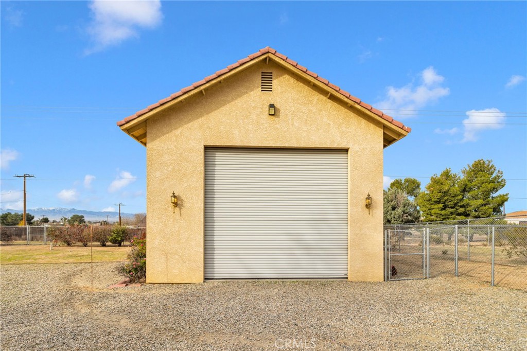 15888 St Timothy Road Apple Valley, CA 92307 - Photo 37 of 39
