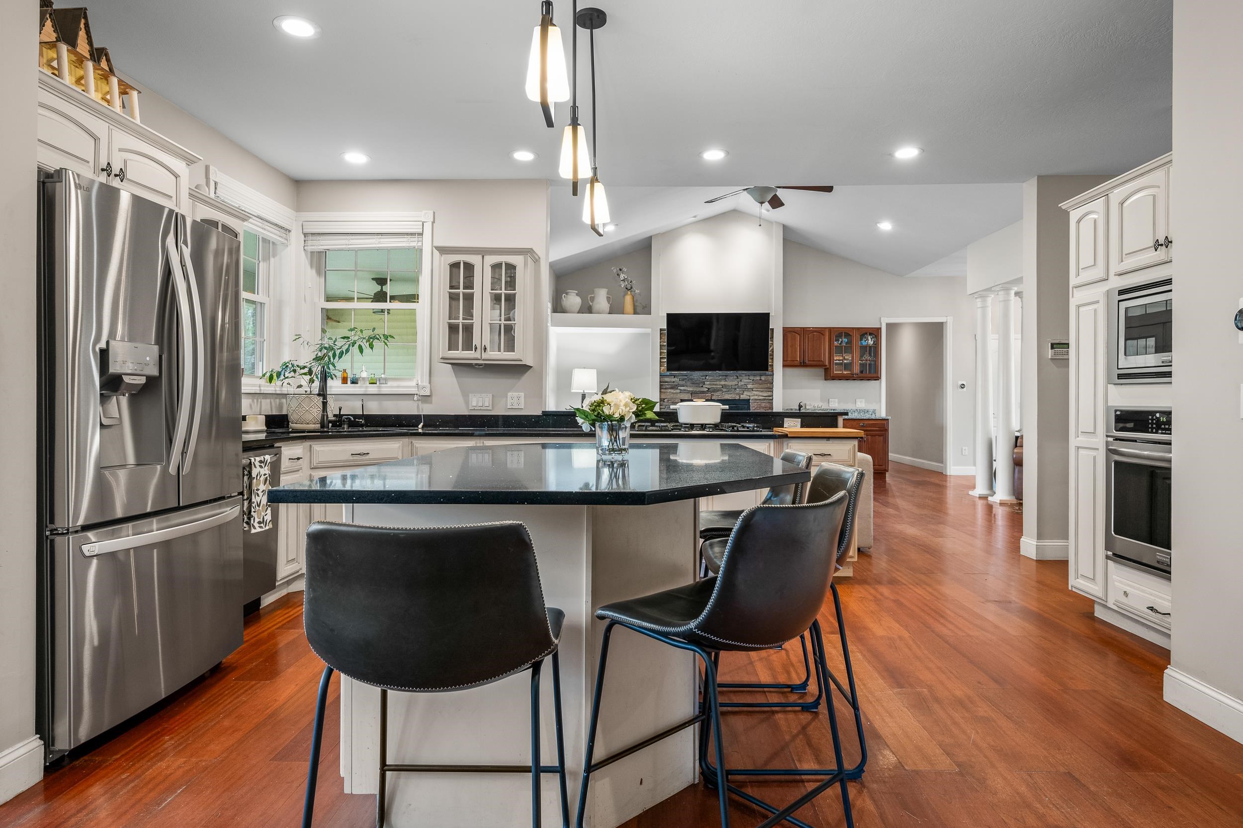 79 Jefferson Road Conway, NH 03813 - Photo 21 of 61