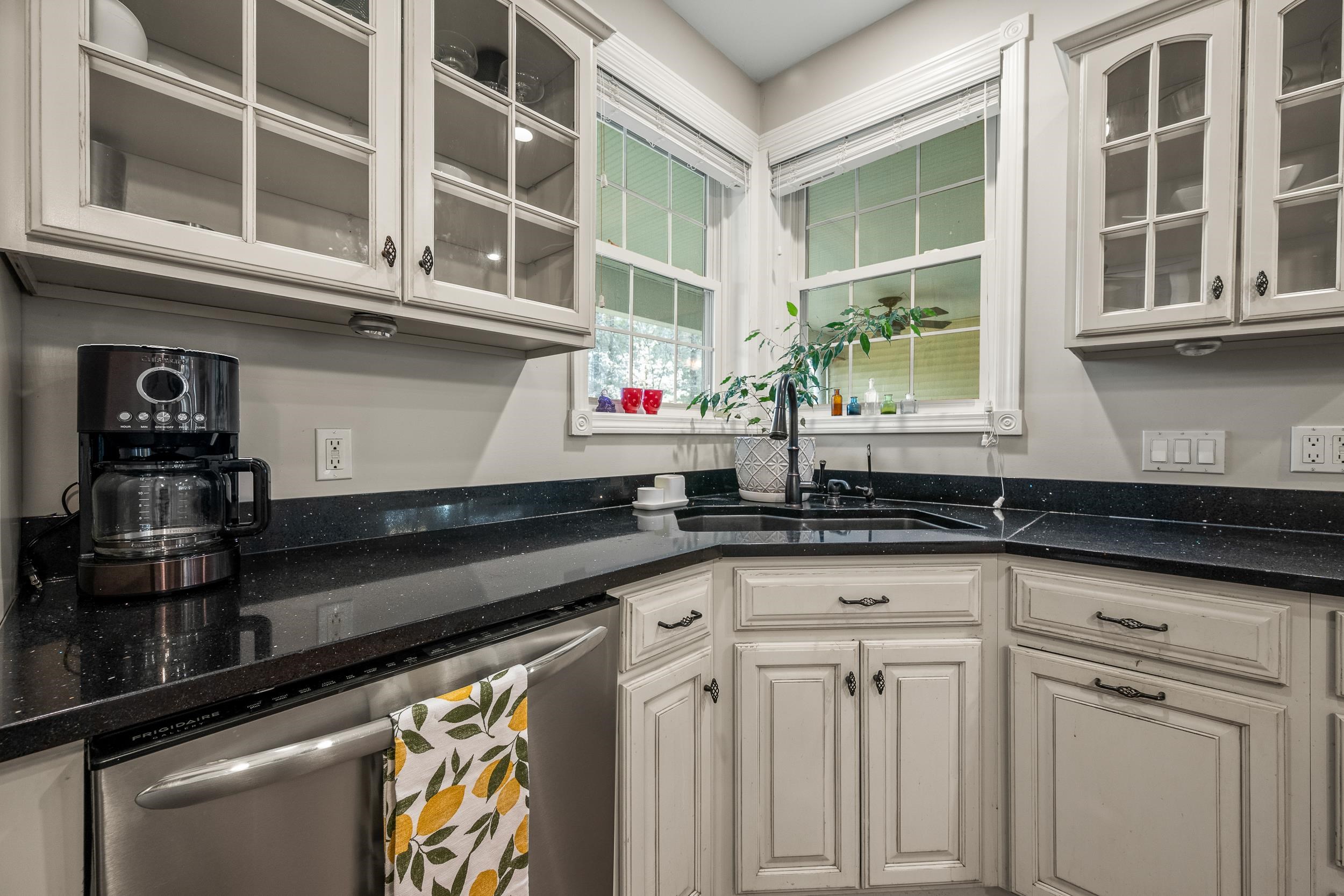 79 Jefferson Road Conway, NH 03813 - Photo 23 of 61