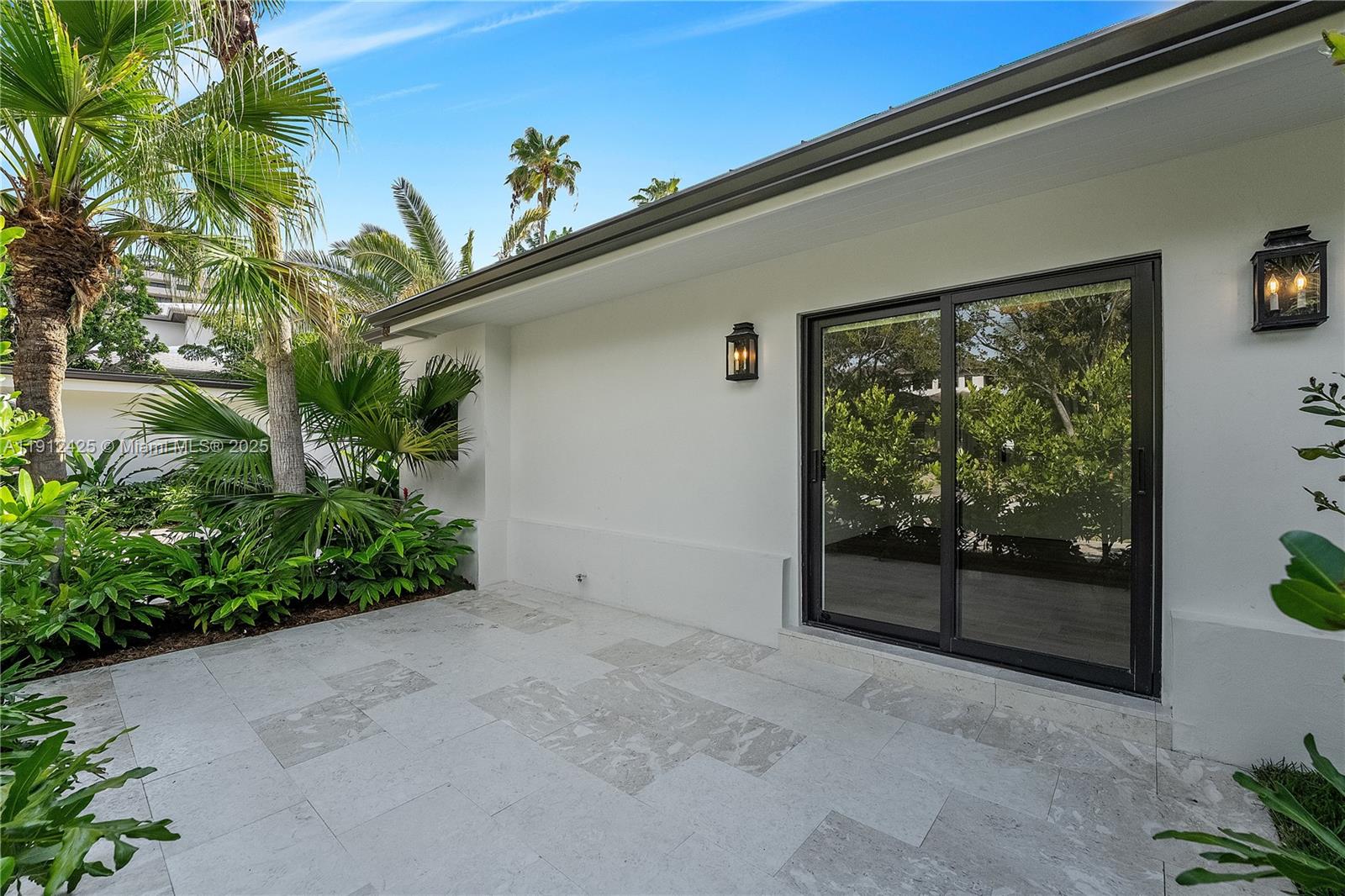 325 Gulf Road Key Biscayne, FL 33149 - Photo 27 of 51