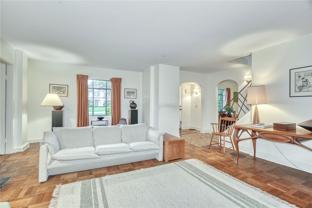 160 Commonwealth Road Brighton, NY 14618 - Photo 8 of 45 Living room