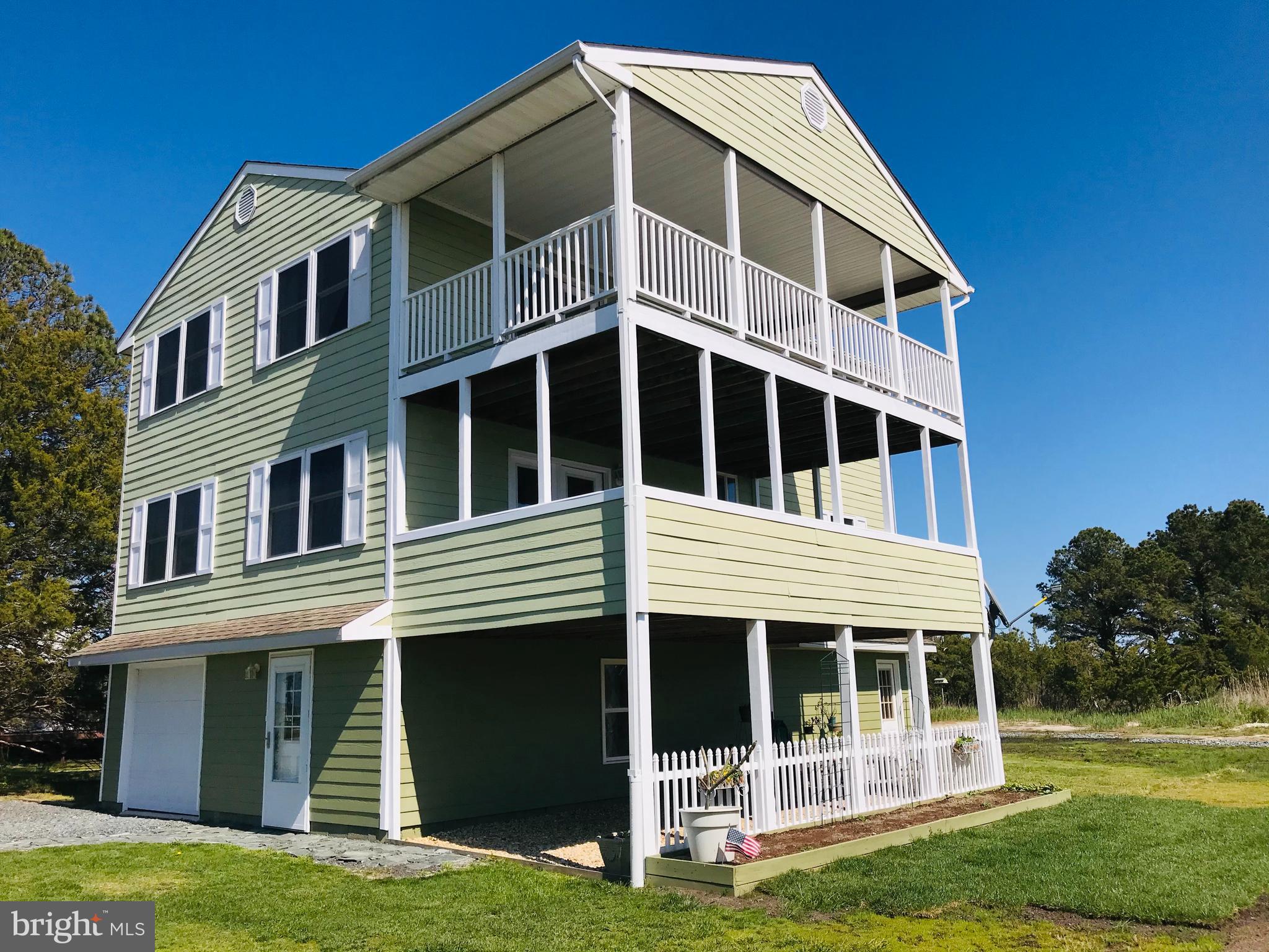 25771 Drum Point Road Westover, MD 21871 - Photo 2 of 29 Home offers 4 Bedrooms / 2.5 Bathrooms on 3 Levels